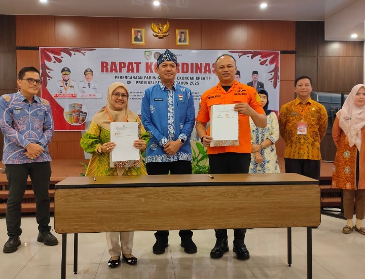 Keselamatan dan Mitigasi Bencana di Pariwisata, Disparpora Mukomuko MoU Dengan Basarnas Bengkulu 